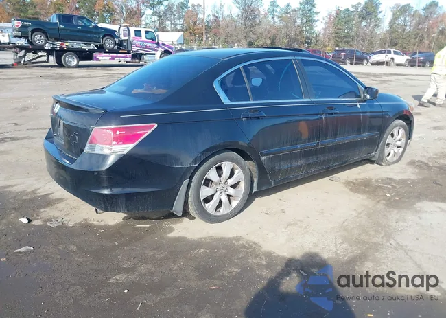 1HGCP26709A006477: 40851135