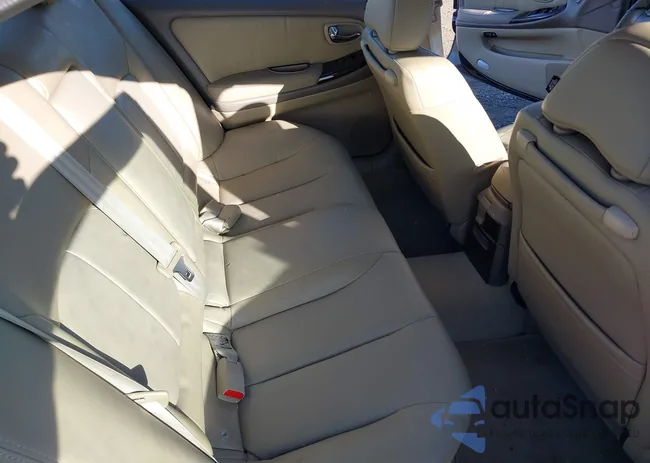 JNKCA31A31T025900: 40852653