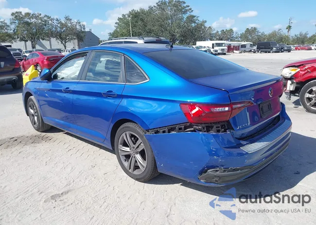 3VW7M7BU7PM044710: 40854133