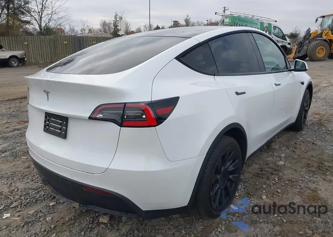 5YJYGDEE3LF049077: 40853688