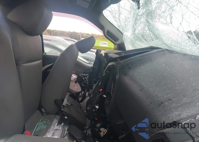 1FTMF1EP3GFA42052: 40854836