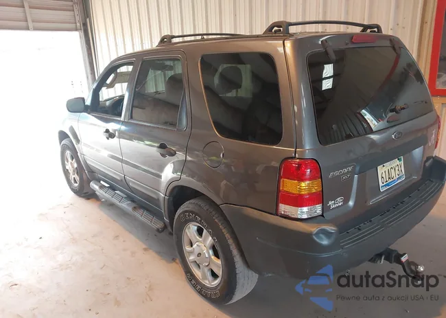 1FMCU03123KA61568: 40857852