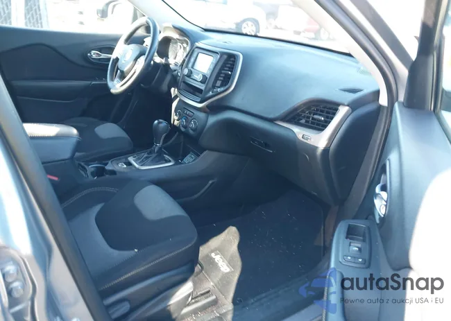 1C4PJLAB3GW184516: 40857987