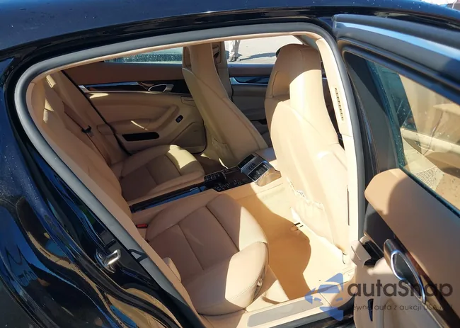 WP0AB2A74BL060578: 40857712