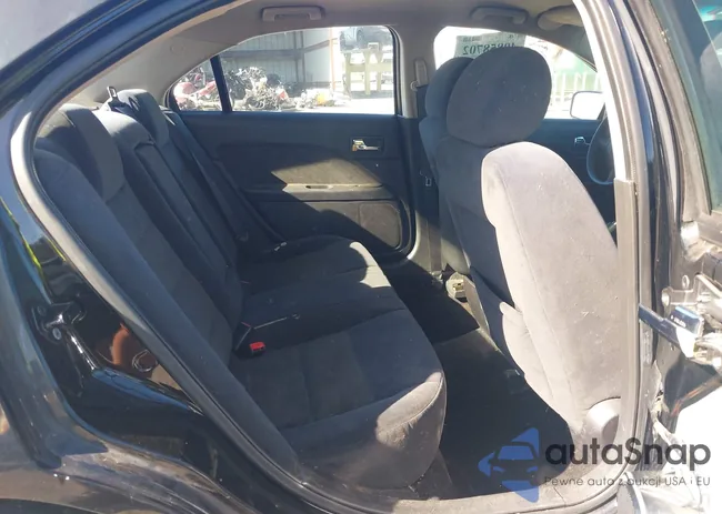 3FAFP08116R105356: 40858702