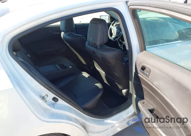 19VDE1F50FE008376: 40865616