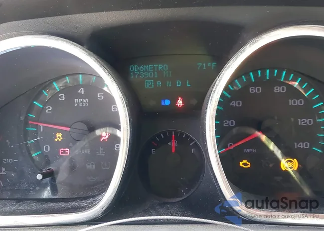 1GNKRFED5BJ294500: 40867293