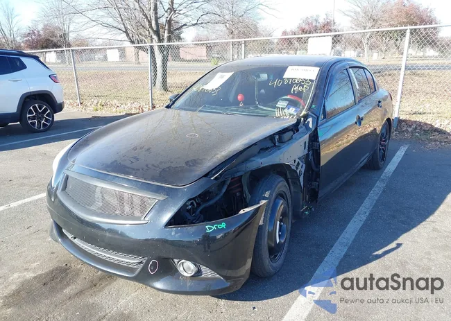 JN1CV6AR6DM359241: 40870853