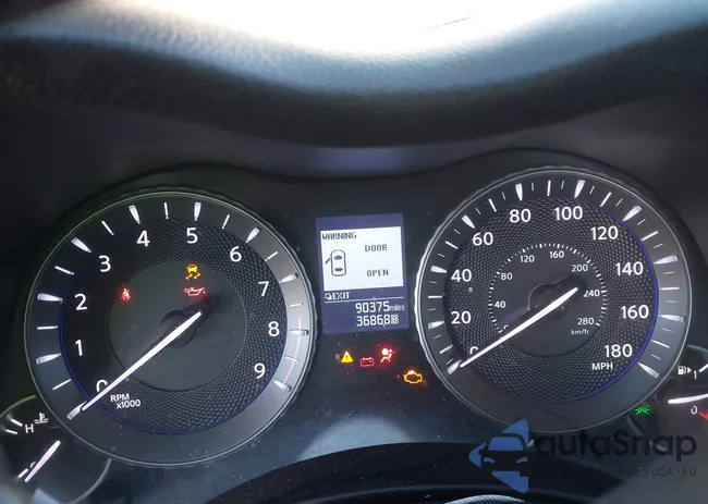 JN1BY1AP3HM741611: 40871300