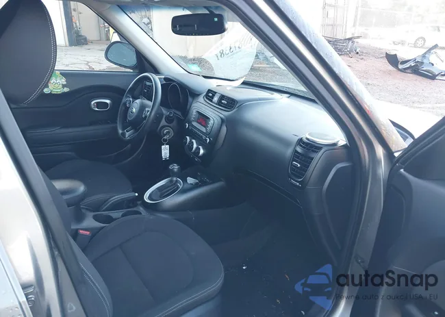 KNDJN2A26F7208837: 40873381