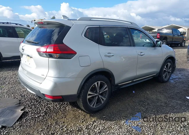 JN8AT2MT5JW458812: 40878331