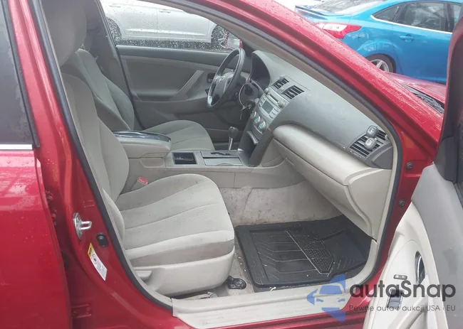 4T1BE46K39U405183: 40877586