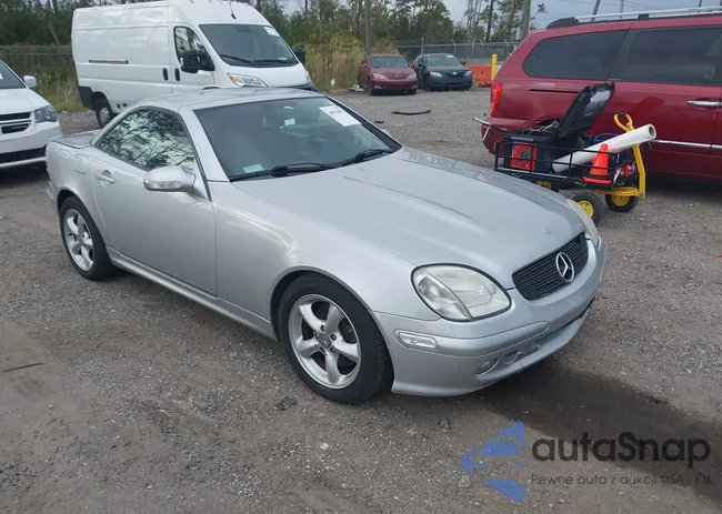 WDBKK65F71F210921: 40878555