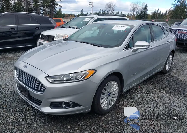 3FA6P0LU3DR184558: 40880996