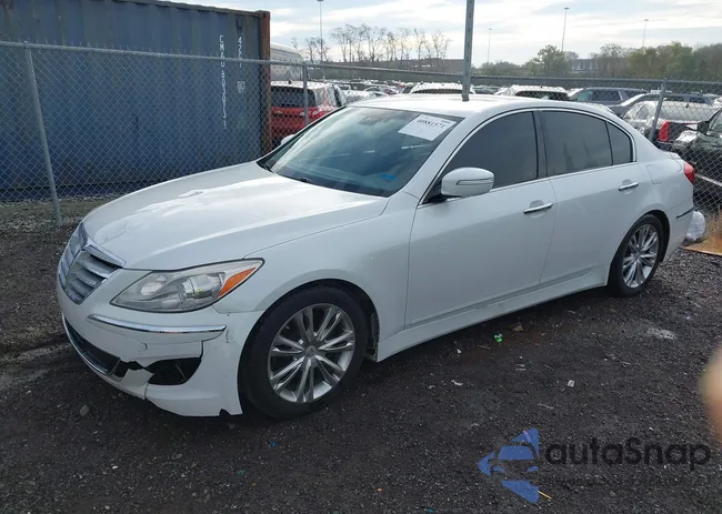 KMHGC4DD7CU150870: 40881571