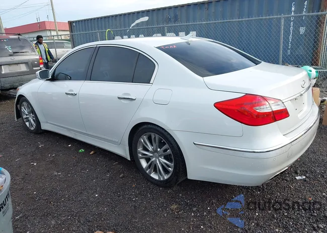 KMHGC4DD7CU150870: 40881571