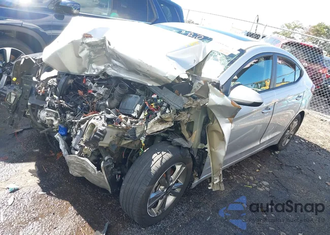 5NPD84LF2JH399824: 40883673