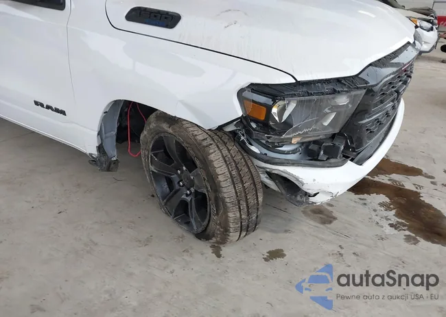 1C6SRFFT0RN136042: 40885366