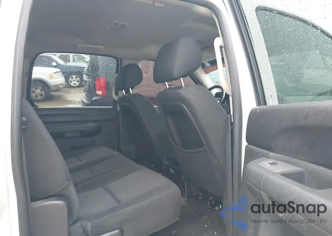 3GCPCSEAXDG292437: 40886318