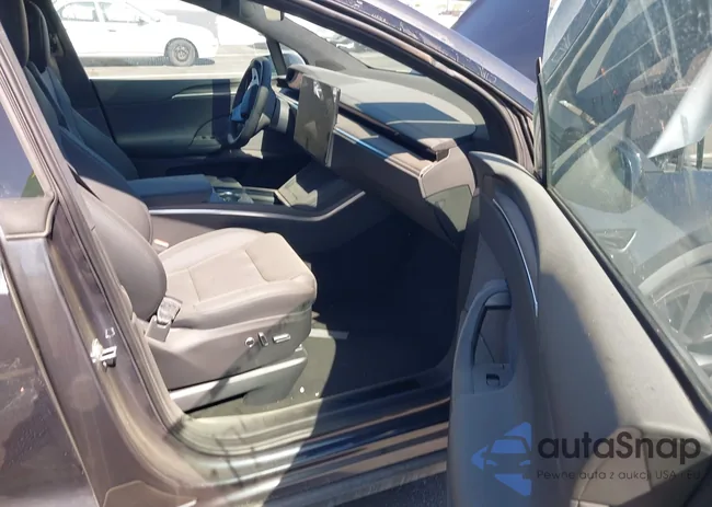 7SAXCBE58RF459073: 40888826