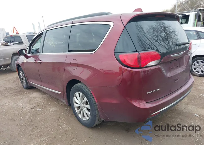 2C4RC1BG2HR535119: 40891044