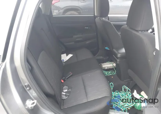 JA4APUAU0MU011663: 40891208