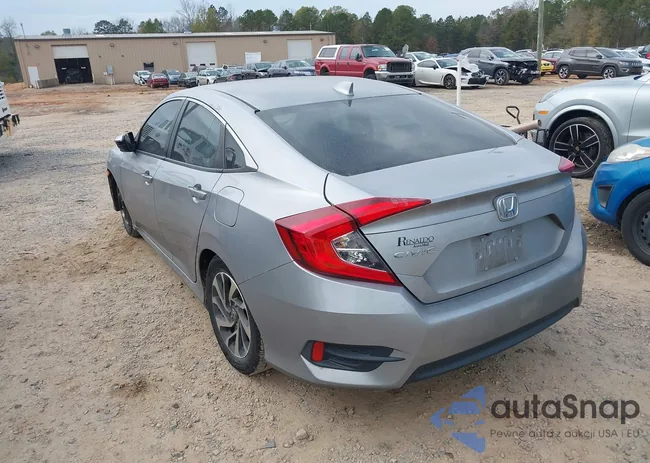 2HGFC2F77JH577849: 40891995