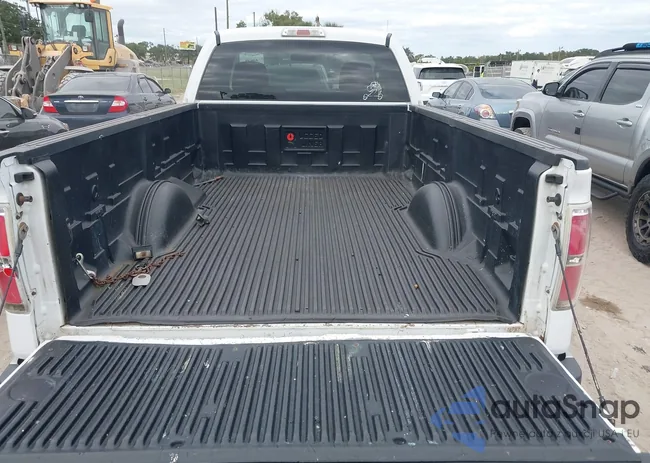 1FTRF12819KB23175: 40892119