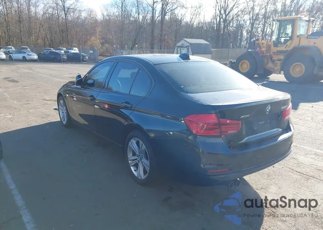 WBA8E3G54GNT78064: 40893161