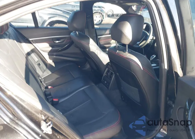 WBA8E3G54GNT78064: 40893161