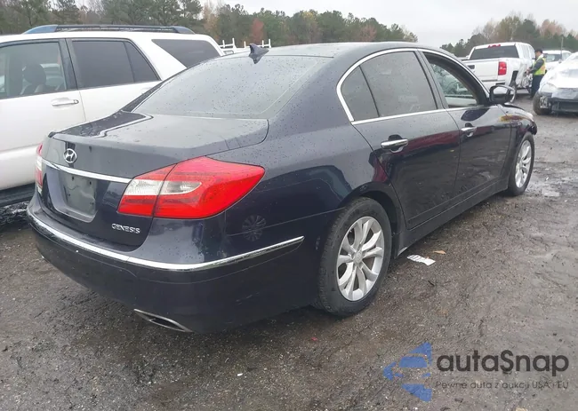 KMHGC4DD0DU226723: 40893213