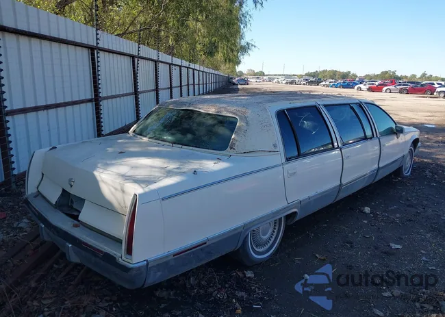 1G6DW52P9RR724272: 40895538