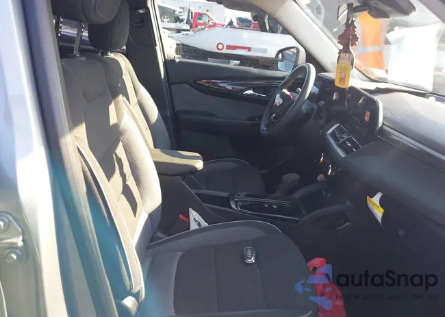 KL79MRSL6RB065781: 40900198