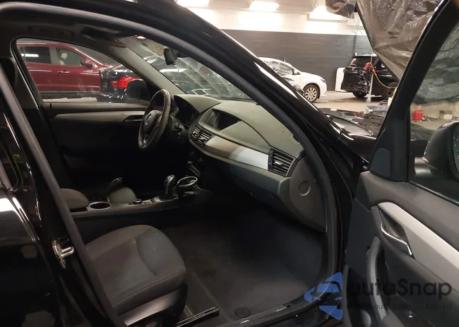 WBAVL1C55FVY30119: 40900269