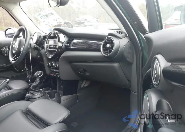 WMWXU3C5XF2B59066: 40900773