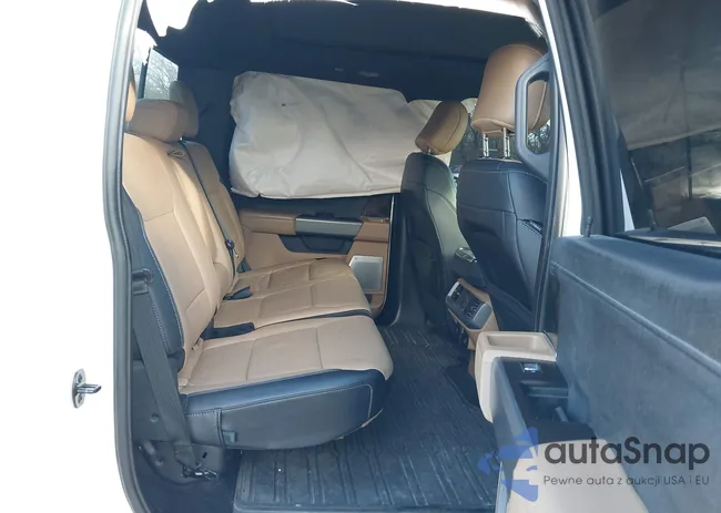 1FTFW1E81NFA14085: 40900940