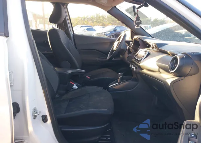 3N1CP5BV7LL526196: 40901800