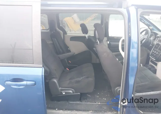 2D4RN4DG2BR788606: 40902822