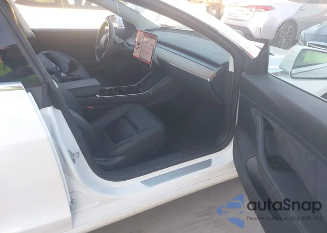 5YJ3E1EA5JF162344: 40903322