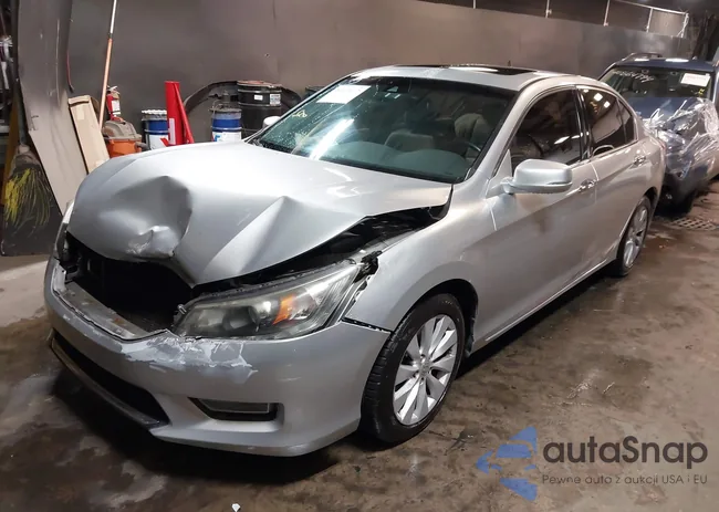 1HGCR3F80DA009266: 40905177