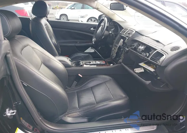 SAJWA4FB8ALB35853: 40905639