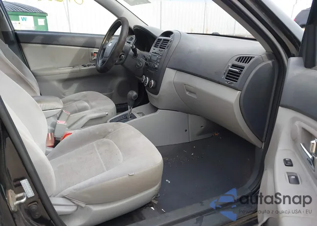 KNAFE221695662286: 40909233