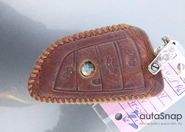 5UXKR0C52E0H19670: 41909590