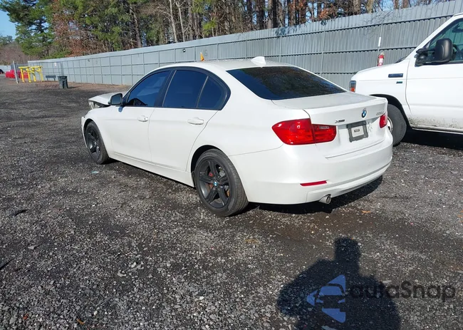 WBA3D5C52EKX99519: 41909624