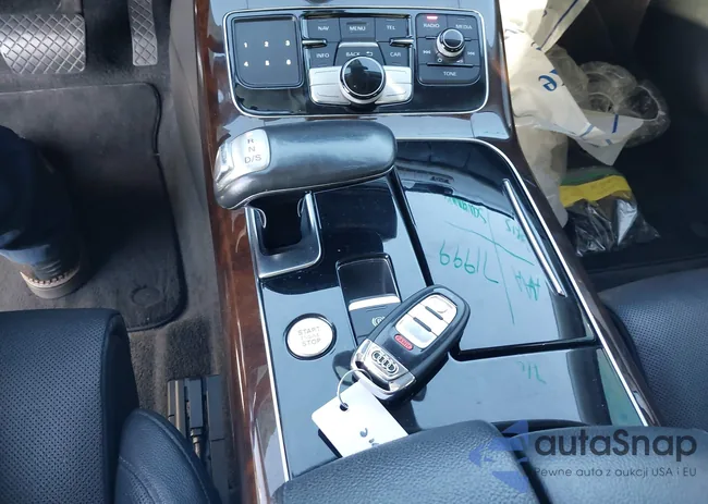 WAUJGAFD5FN009771: 41909647