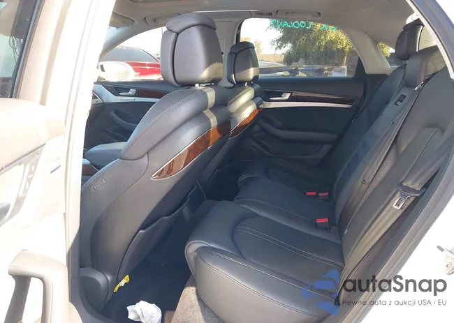 WAUJGAFD5FN009771: 41909647