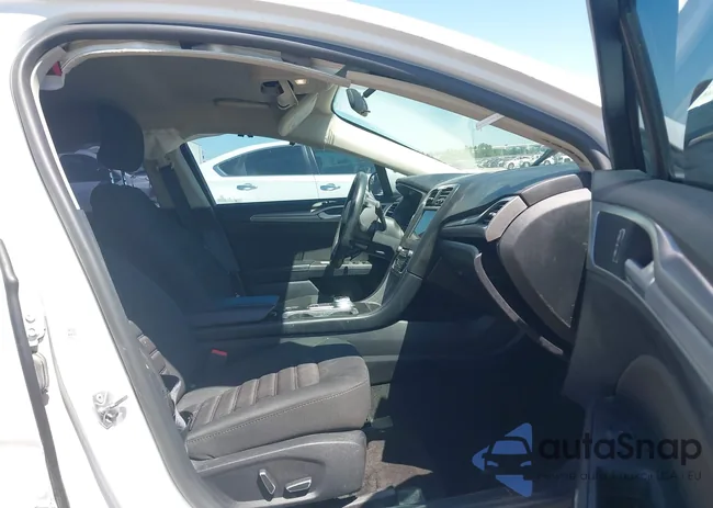 3FA6P0HD6JR240013: 41908768