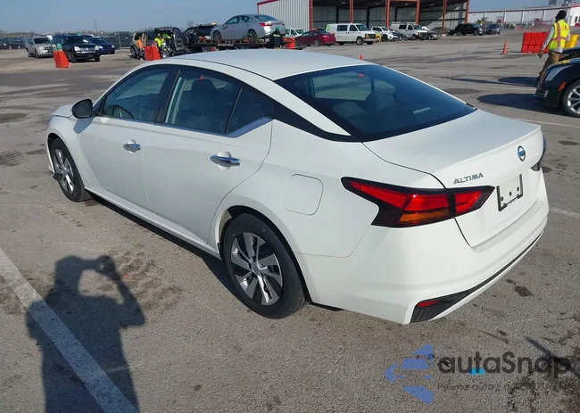 1N4BL4BVHMN360972: 41909801