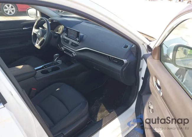 1N4BL4BVHMN360972: 41909801