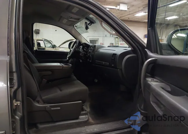 3GCPKSE34BG267051: 41909904